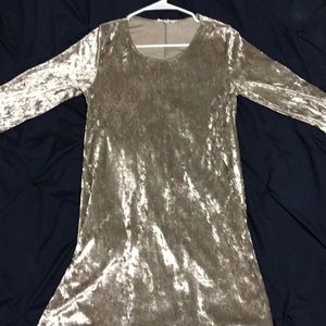 ❣️REDUCED ❣️Velvet Silver Dress. Size Medium